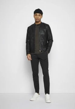 Sortie 🎁 Only & Sons ONSMARK PANT STRIPE - Pantalon Classique - Black 🤩 11 Sortie 🎁 Only & Sons ONSMARK PANT STRIPE - Pantalon Classique - Black 🤩 -Boutique Only & Sons 043e00040e6f4d12b333c94b6b84b1fe