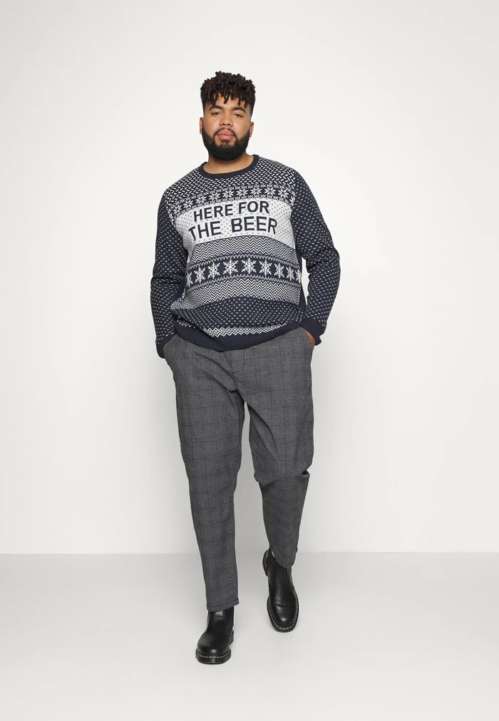 Les meilleures critiques de 🤩 Only & Sons ONSXMAS GRUMPY BEER - Pullover - Dark Navy 👍 2 Les meilleures critiques de 🤩 Only & Sons ONSXMAS GRUMPY BEER - Pullover - Dark Navy 👍 – Image 2