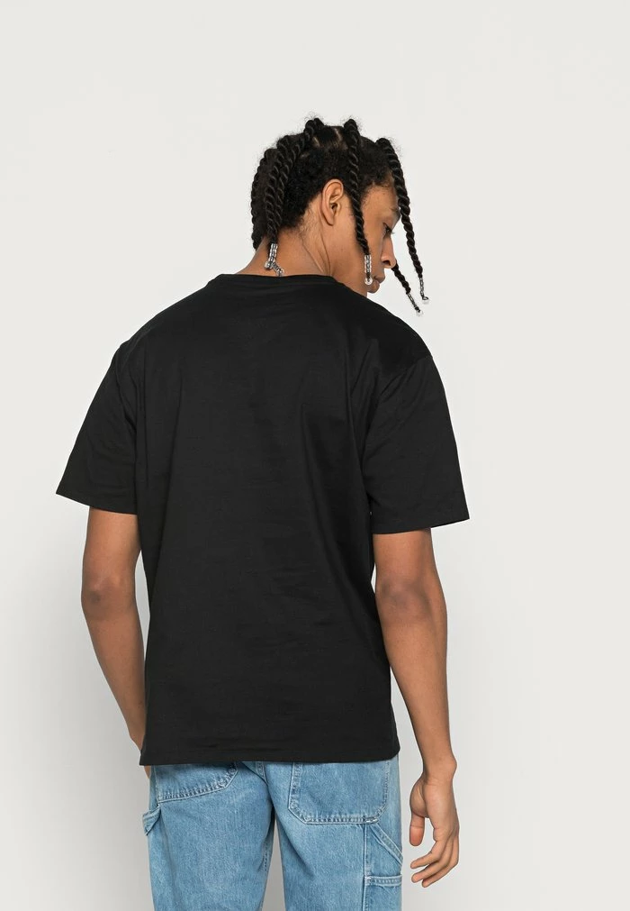 Sortie 🔔 Only & Sons ONSQUEEN TEE UNISEX - T-shirt Imprimé - Black ✨ 3 Sortie 🔔 Only & Sons ONSQUEEN TEE UNISEX - T-shirt Imprimé - Black ✨ – Image 3