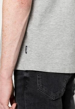 De gros ⭐ Only & Sons REG - T-shirt Imprimé - Light Grey 🎉 -Boutique Only & Sons 1ff2e1216da14d1c88cb811ec6392f0e