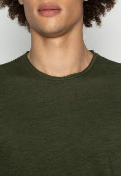 Coupon ⭐ Only & Sons ALBERT - T-shirt Basique - Forest Night ✔️ -Boutique Only & Sons 2cd5e84085614ae7ac1a1bfe91b58922