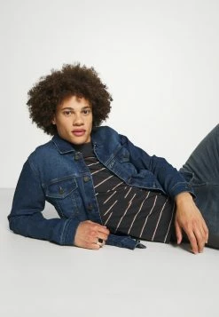 Top 10 ⌛ Only & Sons ONSCOME LIFE TRUCKER - Veste En Jean - Blue Denim 😀 -Boutique Only & Sons 3728b3cd89f14b3584066ec877ffdd8e