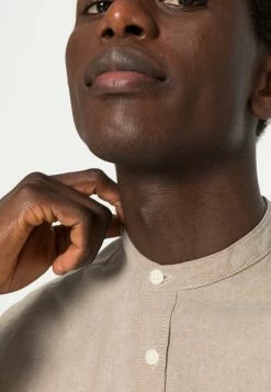 De gros ⭐ Only & Sons ONSNEIL MAO OXFORD - Chemise - Chinchilla 😀 -Boutique Only & Sons 3b94b13fa82e4a3b91f25dd7b1853951