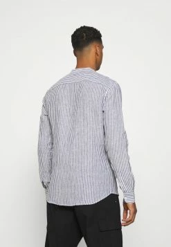 Remise ⌛ Only & Sons ONSKARLO MAO SHIRT - Chemise - Dark Navy/white 🎁 8 Remise ⌛ Only & Sons ONSKARLO MAO SHIRT - Chemise - Dark Navy/white 🎁 -Boutique Only & Sons 3c48bbfec7a54cf08875d79afe83285d