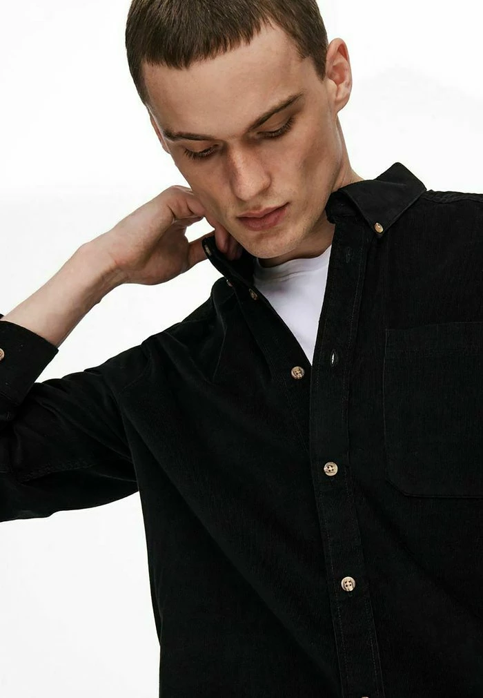 Tout neuf 👍 Only & Sons Chemise - Black ✨ 4 Tout neuf 👍 Only & Sons Chemise - Black ✨ – Image 4