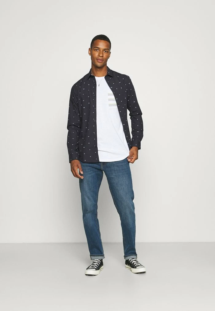 Tout neuf 💯 Only & Sons ONSVANE LIFE LONGY POCKET TEE - T-shirt Imprimé - White 🔥 2 Tout neuf 💯 Only & Sons ONSVANE LIFE LONGY POCKET TEE - T-shirt Imprimé - White 🔥 – Image 2