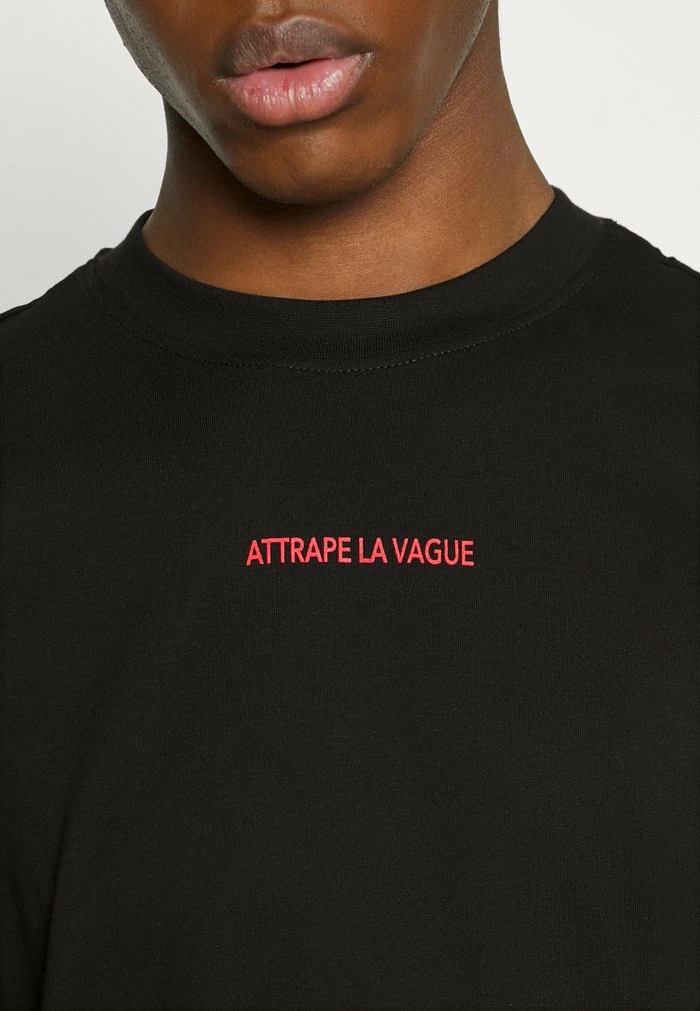 Les meilleures critiques de ⭐ Only & Sons ONSWILBERT TEE - T-shirt Imprimé - Black 🛒 6 Les meilleures critiques de ⭐ Only & Sons ONSWILBERT TEE - T-shirt Imprimé - Black 🛒 – Image 6