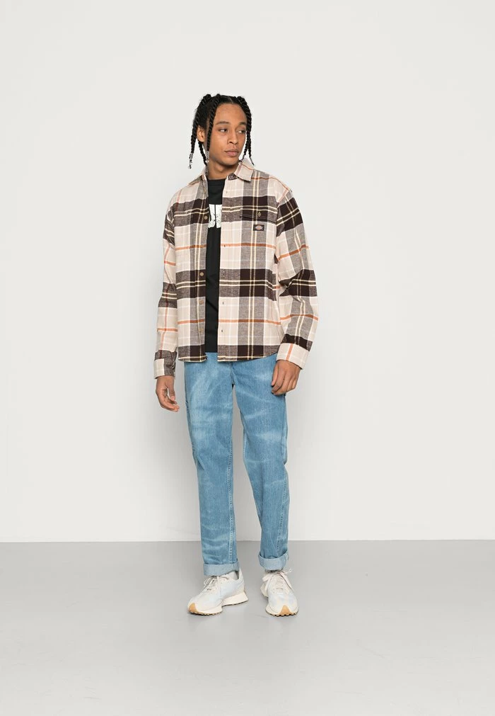 Sortie 🔔 Only & Sons ONSQUEEN TEE UNISEX - T-shirt Imprimé - Black ✨ 2 Sortie 🔔 Only & Sons ONSQUEEN TEE UNISEX - T-shirt Imprimé - Black ✨ – Image 2