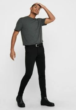 Remise ✨ Only & Sons T-shirt Basique - Urban Chic 🎉