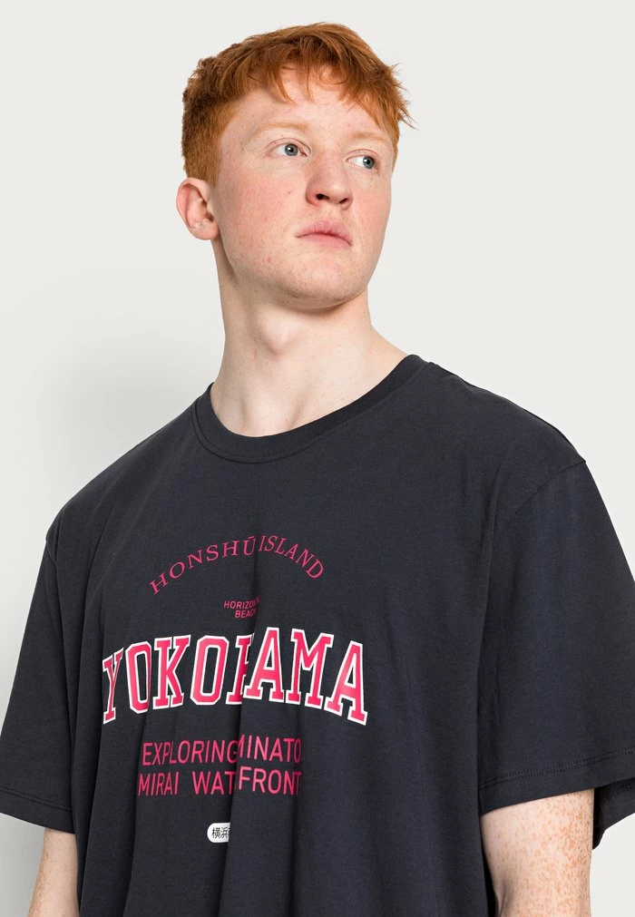 Meilleure affaire 🎉 Only & Sons ONSGLEN VARISTY TEE - T-shirt Imprimé - Dark Navy 🎉 5 Meilleure affaire 🎉 Only & Sons ONSGLEN VARISTY TEE - T-shirt Imprimé - Dark Navy 🎉 – Image 5