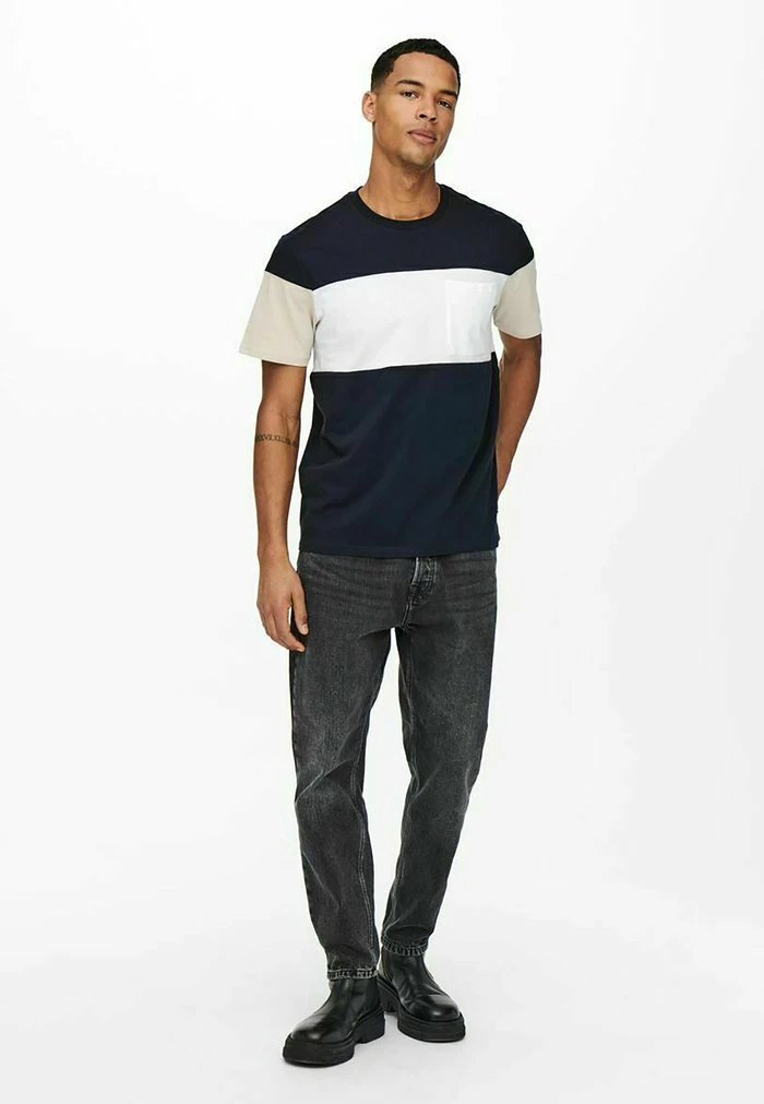 Remise 🧨 Only & Sons T-shirt Imprimé - Dark Navy 🔔 2 Remise 🧨 Only & Sons T-shirt Imprimé - Dark Navy 🔔 – Image 2