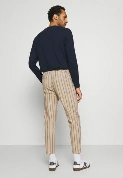 Le moins cher 🎉 Only & Sons ONSLEOLIFE STRIPE MIX CROP - Pantalon Classique - Chinchilla 🌟 8 Le moins cher 🎉 Only & Sons ONSLEOLIFE STRIPE MIX CROP - Pantalon Classique - Chinchilla 🌟 -Boutique Only & Sons 9f70e8833ff5407fa959480ad4954819