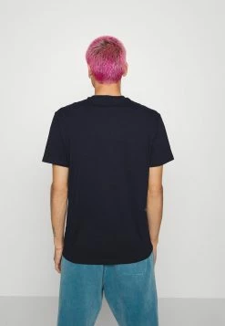 Grosses soldes 🌟 Only & Sons ONSNFL LIFE TEE - T-shirt Imprimé - Dark Navy ⭐ 8 Grosses soldes 🌟 Only & Sons ONSNFL LIFE TEE - T-shirt Imprimé - Dark Navy ⭐ -Boutique Only & Sons a3b3013f5aea4b7ba704fcc9ffeed639