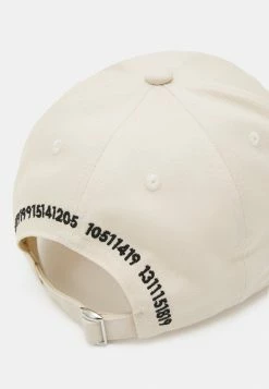 Top 10 😀 Only & Sons ONSHARVEY NUMBER UNISEX - Casquette - Off-white 👏 -Boutique Only & Sons b959e3c88f214fdc886be8513e1ab3e7