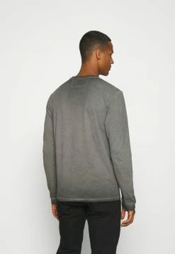 Meilleure affaire ⭐ Only & Sons ONSMILLENIUM LIFE WASHED TEE - T-shirt à Manches Longues - Black ✔️ 8 Meilleure affaire ⭐ Only & Sons ONSMILLENIUM LIFE WASHED TEE - T-shirt à Manches Longues - Black ✔️ -Boutique Only & Sons bbb3fe943de749a49d55c3e9df45ee5f