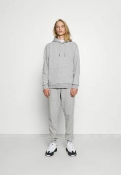 De gros 🎉 Only & Sons ONSCERES HOOD PANT SET - Survêtement - Light Grey Melange ✨
