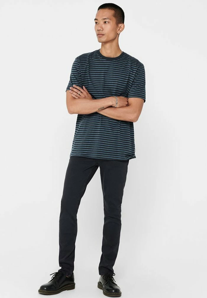 Meilleur prix ⭐ Only & Sons SLIM FIT - T-shirt Basique - Dark Navy ❤️ 2 Meilleur prix ⭐ Only & Sons SLIM FIT - T-shirt Basique - Dark Navy ❤️ – Image 2