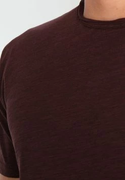 Offres ✔️ Only & Sons ALBERT - T-shirt Basique - Fudge 🌟 8 Offres ✔️ Only & Sons ALBERT - T-shirt Basique - Fudge 🌟 -Boutique Only & Sons c0d1cec8e3634154861ec1168280b6d9