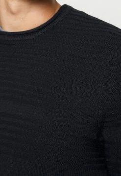 Offres ⭐ Only & Sons ONSBLADE CREW NECK - Pullover - Dark Navy 👏 11 Offres ⭐ Only & Sons ONSBLADE CREW NECK - Pullover - Dark Navy 👏 -Boutique Only & Sons c1ecb50598534bc7b3f2ef971f51d095