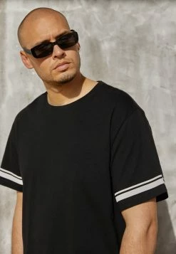 Promo 🛒 Only & Sons ONSMATT LIFE LONGY STRIPE - T-shirt Imprimé - Black 🎁 -Boutique Only & Sons c2e8d6d35c6841af9679b48a47366d95