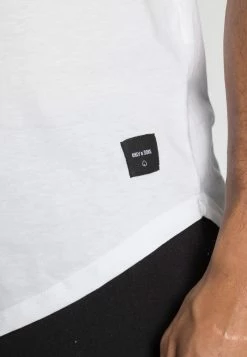 Le moins cher ⌛ Only & Sons ONSMATT 5 PACK - T-shirt Basique - Black/white/blue 🤩 15 Le moins cher ⌛ Only & Sons ONSMATT 5 PACK - T-shirt Basique - Black/white/blue 🤩 -Boutique Only & Sons d02b73a26d8e4f48a62f815b9969dbd5