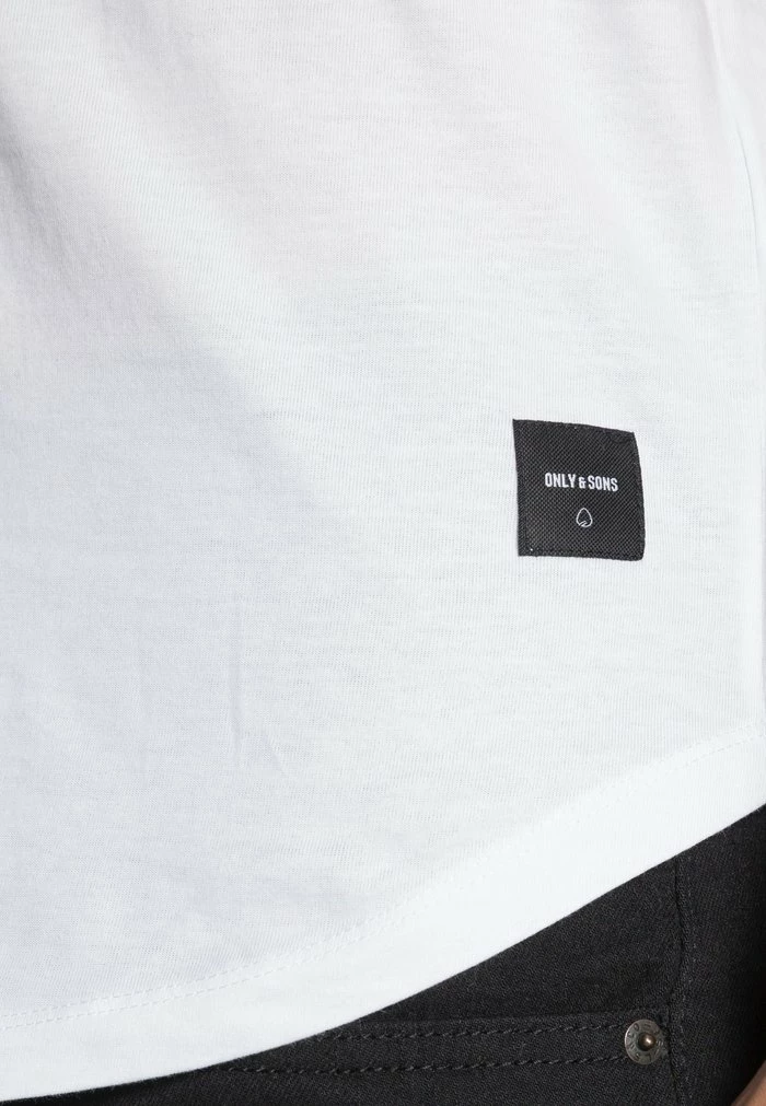 Tout neuf ⭐ Only & Sons ONSMATT LONGY TEE 3 PACK - T-shirt Basique - White 🎉 5 Tout neuf ⭐ Only & Sons ONSMATT LONGY TEE 3 PACK - T-shirt Basique - White 🎉 – Image 5