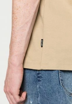 Promo ⭐ Only & Sons ONSFRED NOOS - T-shirt Basique - Twill ✨ 9 Promo ⭐ Only & Sons ONSFRED NOOS - T-shirt Basique - Twill ✨ -Boutique Only & Sons d99e708f2c8643548dde3144f31f44c9