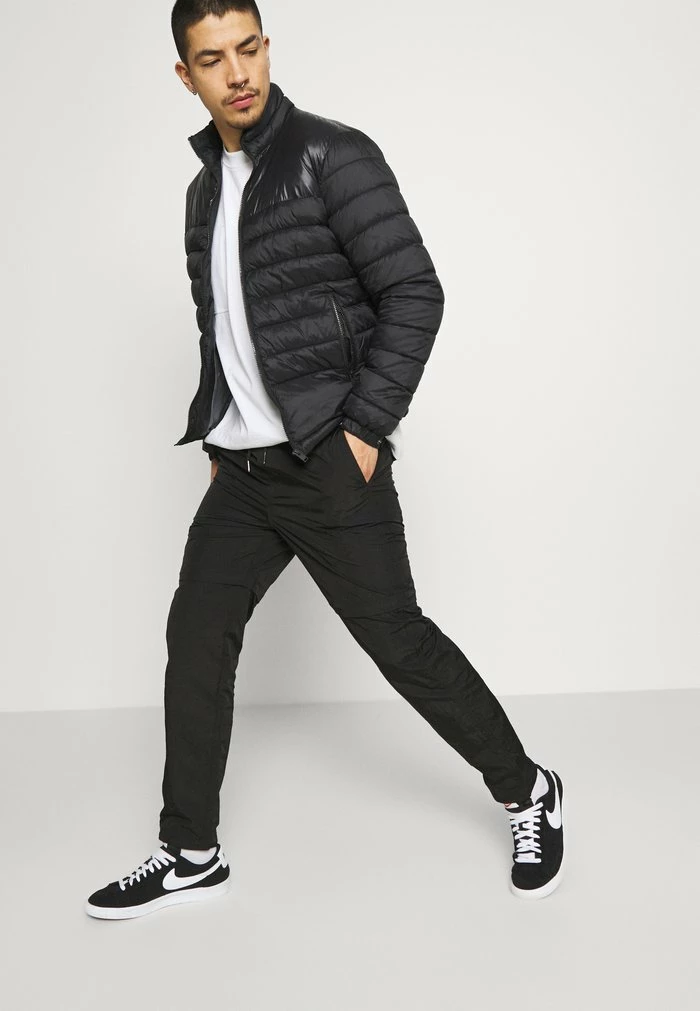 Acheter 😍 Only & Sons ONSNOAH ZIP OFF PANT - Pantalon Classique - Black ❤️ 4 Acheter 😍 Only & Sons ONSNOAH ZIP OFF PANT - Pantalon Classique - Black ❤️ – Image 4