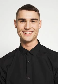 Top 10 ⭐ Only & Sons ONSSANE SOLID POPLIN - Chemise Classique - Black 🌟 -Boutique Only & Sons e2fb86d7c0674e5d9e4d99131173128c