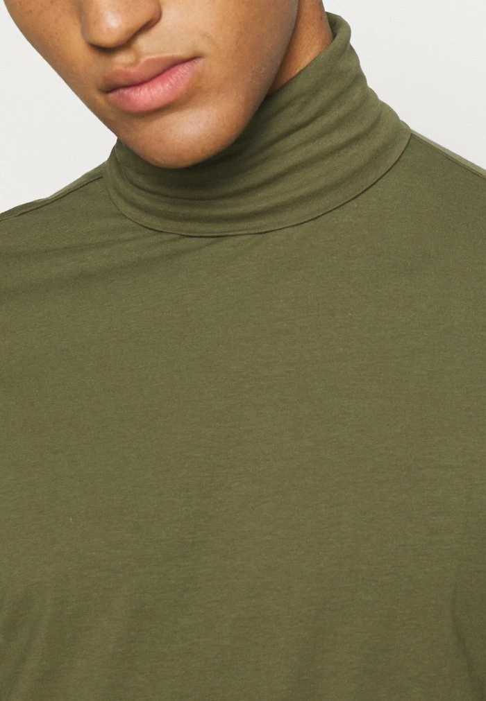 Offres ❤️ Only & Sons ONSMICHAN SLIM ROLLNECK TEE - T-shirt à Manches Longues - Olive Night ✨ 6 Offres ❤️ Only & Sons ONSMICHAN SLIM ROLLNECK TEE - T-shirt à Manches Longues - Olive Night ✨ – Image 6